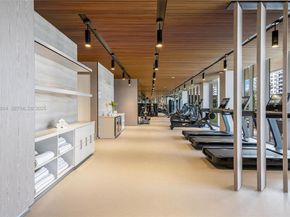 5775 Collins Ave 1501, Miami Beach FL 33140