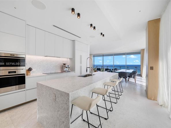 5775 Collins Ave 1501, Miami Beach FL 33140