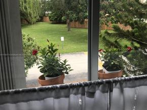 10135 SW 156th Ave, Miami FL 33196