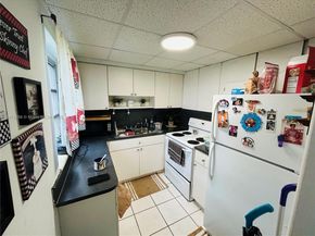 283 E 4th Ave 2, Hialeah FL 33010