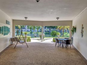 5002 NW 35th St 306, Lauderdale Lakes FL 33319