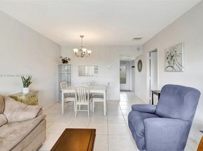 5002 NW 35th St 306, Lauderdale Lakes FL 33319