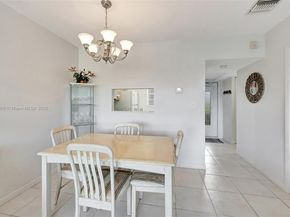 5002 NW 35th St 306, Lauderdale Lakes FL 33319