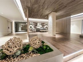 2301 Collins Ave 152324, Miami Beach FL 33139