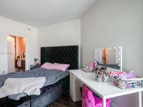 1900 N Bayshore Dr 3616, Miami FL 33132