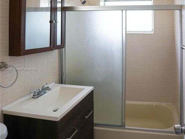 8321 Crespi Blvd, Miami Beach FL 33141