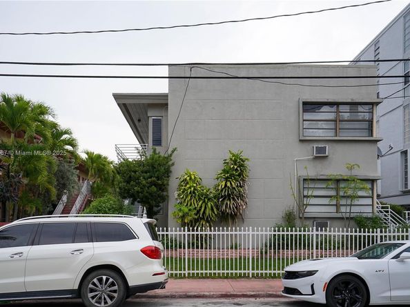 8321 Crespi Blvd, Miami Beach FL 33141