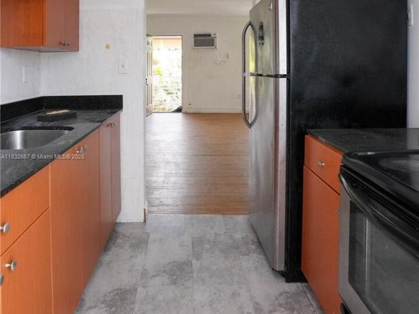 8321 Crespi Blvd, Miami Beach FL 33141