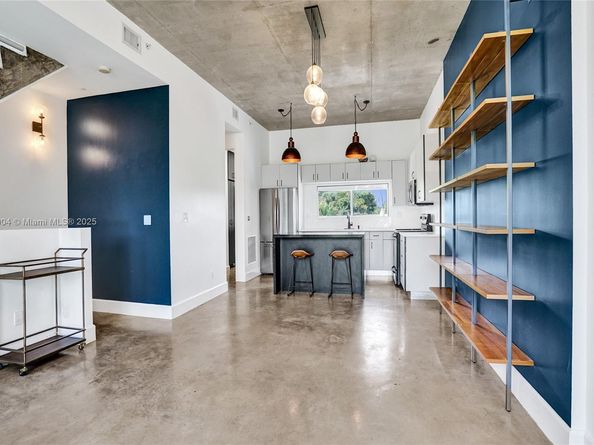 716 SE 12th St 13, Fort Lauderdale FL 33316