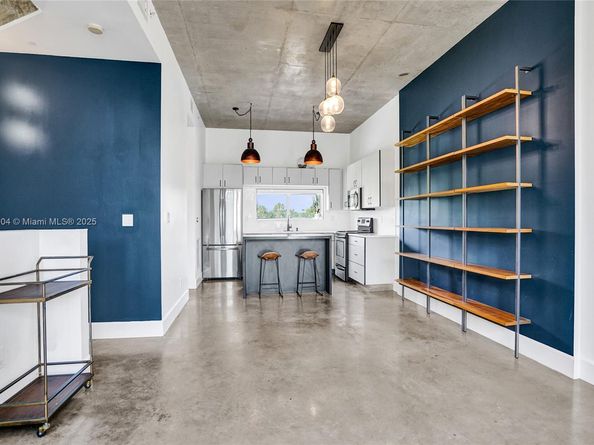 716 SE 12th St 13, Fort Lauderdale FL 33316
