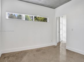 716 SE 12th St 13, Fort Lauderdale FL 33316