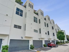 716 SE 12th St 13, Fort Lauderdale FL 33316