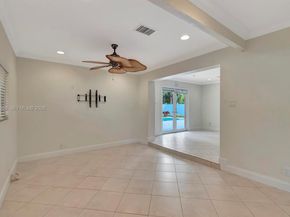 11 Forest Hills Ln, Boca Raton FL 33431