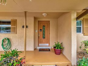 11 Forest Hills Ln, Boca Raton FL 33431