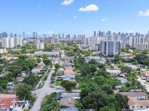 1810 NW 16th Ter, Miami FL 33125