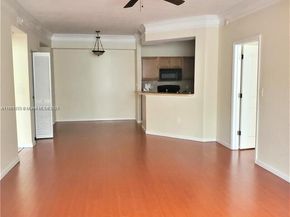 9833 Baywinds Dr 7203, West Palm Beach FL 33411