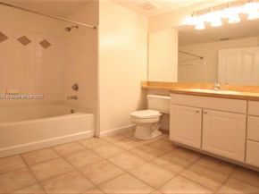 9833 Baywinds Dr 7203, West Palm Beach FL 33411