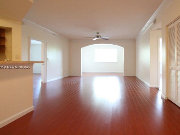 9833 Baywinds Dr 7203, West Palm Beach FL 33411