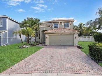 2658 Sawyer Ter
