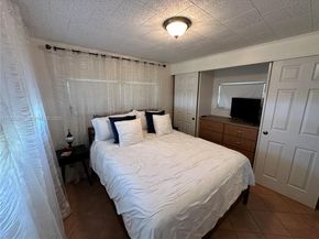 573 NE 47CT, Deerfield Beach FL 33064