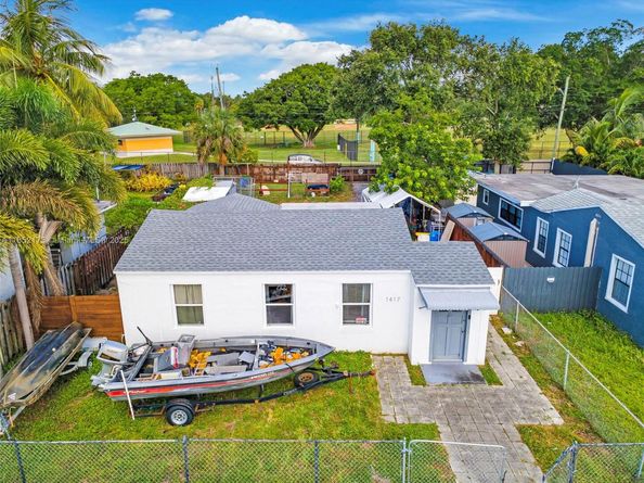 1417 SW 41st Ave, Fort Lauderdale FL 33317