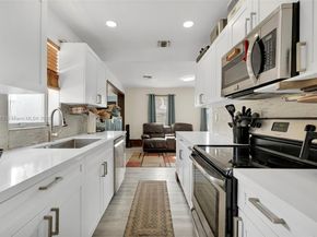 1417 SW 41st Ave, Fort Lauderdale FL 33317