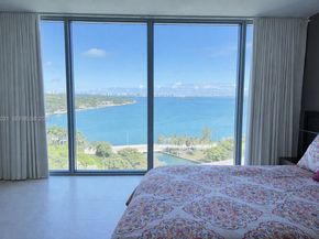 601 NE 36th St 1112, Miami FL 33137