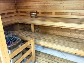 601 NE 36th St 1112, Miami FL 33137