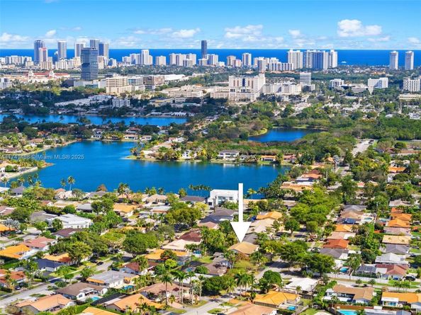 2061 NE 207th St, Miami FL 33179