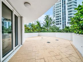 21050 Point Pl 401, Aventura FL 33180