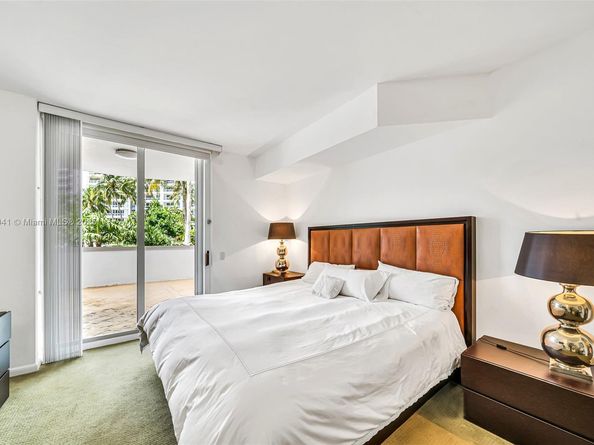 21050 Point Pl 401, Aventura FL 33180