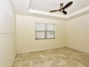 526 SE 35th Ave, Homestead FL 33033