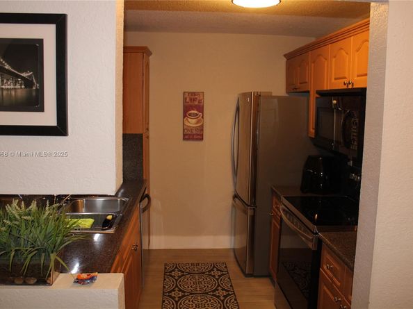 7201 Miami Lakes Dr B13, Miami Lakes FL 33014