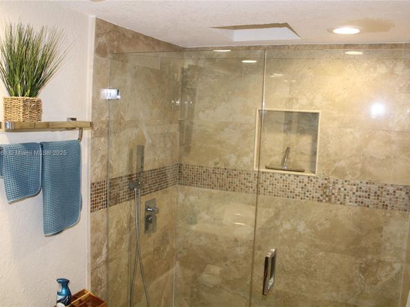 7201 Miami Lakes Dr B13, Miami Lakes FL 33014