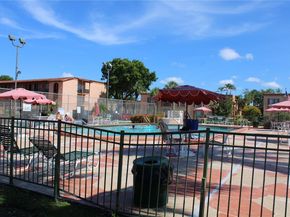 7201 Miami Lakes Dr B13, Miami Lakes FL 33014