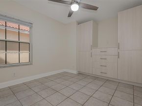 17925 SW 10th Ct, Pembroke Pines FL 33029