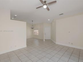 17925 SW 10th Ct, Pembroke Pines FL 33029