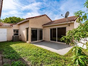 17925 SW 10th Ct, Pembroke Pines FL 33029