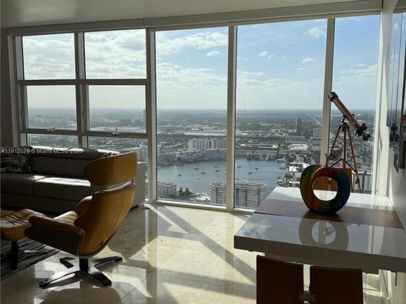 1830 S Ocean Dr 4807, Hallandale Beach FL 33009