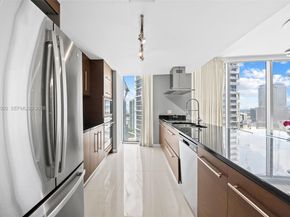 495 Brickell Ave 3710, Miami FL 33131
