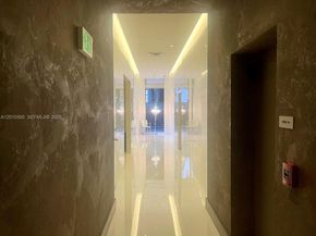 495 Brickell Ave 3710, Miami FL 33131