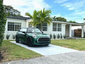 3335 NW 19th St, Miami FL 33125