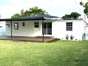 3335 NW 19th St, Miami FL 33125