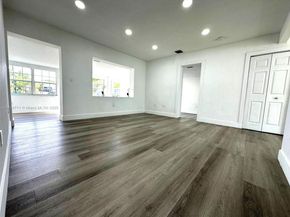 3335 NW 19th St, Miami FL 33125