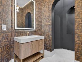 14891 SW 20th St, Davie FL 33326