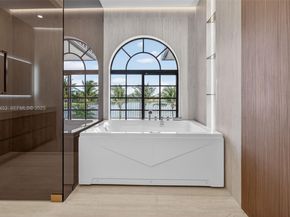 14891 SW 20th St, Davie FL 33326