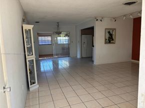 17960 NE 6th Ave, North Miami Beach FL 33162