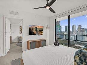 159 NE 6th St 3214, Miami FL 33132