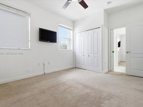 8730 NW 110th Ave, Doral FL 33178