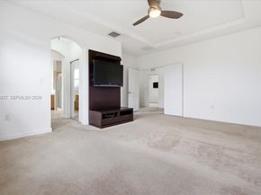 8730 NW 110th Ave, Doral FL 33178